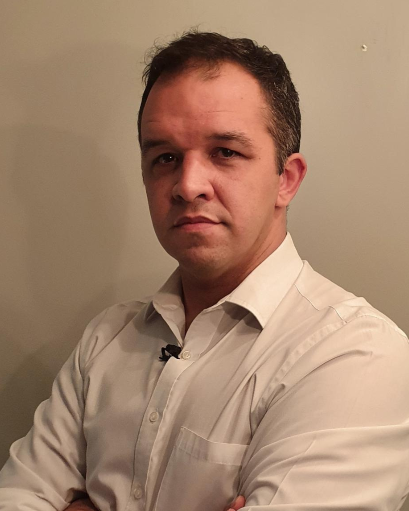 Eduardo-de-Barros-Manhaes